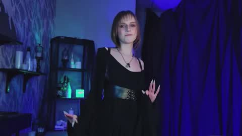 Kira online show from 02-19-26, 11:34