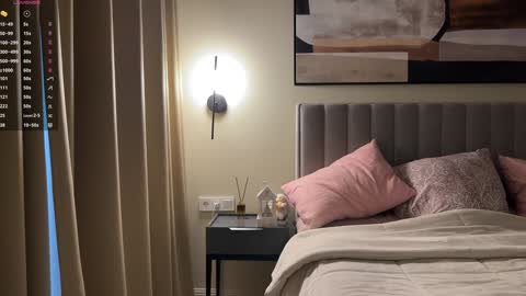 Snapshot of kiramystery chatting on 12-09-24, 11:47 Kira online show from 12-09-24, 11:47