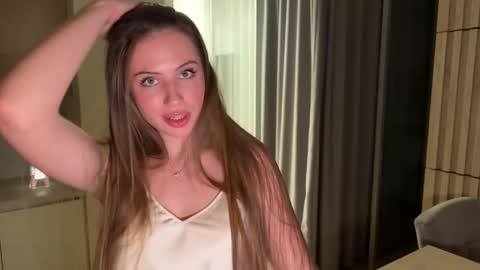 Snapshot of kiramystery chatting on 09-30-25, 04:56 Kira online show from 09-30-25, 04:56