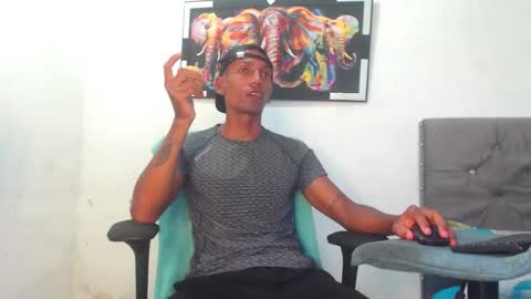 Snapshot of kiran_01 chatting on 09-09-25, 05:45 kiran_01 online show from 09-09-25, 05:45