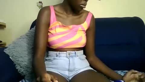 Snapshot of kiranoir1 chatting on 01-22-25, 01:10 Kira online show from 01-22-25, 01:10