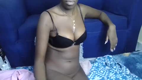 Snapshot of kiranoir1 chatting on 02-18-25, 05:42 Kira online show from 02-18-25, 05:42