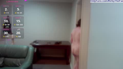 Snapshot of kirbythefae chatting on 12-03-24, 05:31 Kirby online show from 12-03-24, 05:31