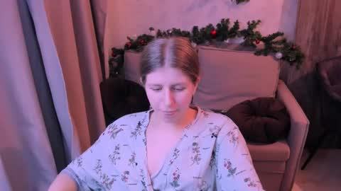 Kira online show from 12-19-24, 10:00