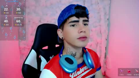 Snapshot of kiss_whitee chatting on 11-10-25, 07:46 kiss_whitee online show from 11-10-25, 07:46