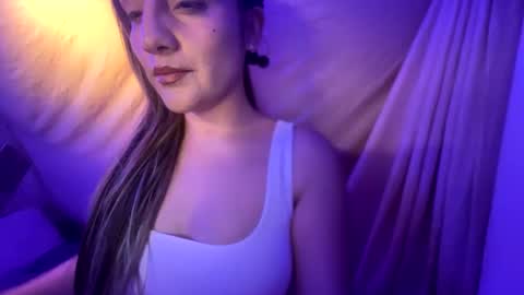 Kissah Kreampuff online show from 03-10-25, 01:23