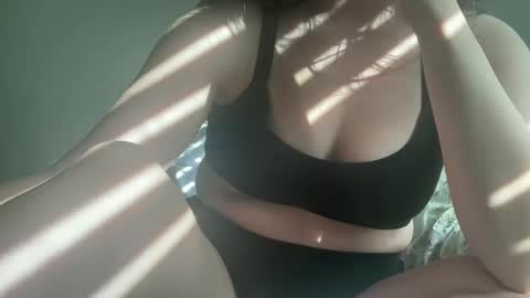 kissbriella online show from 11-07-25, 08:31