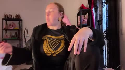 kissica online show from 11-26-25, 03:35