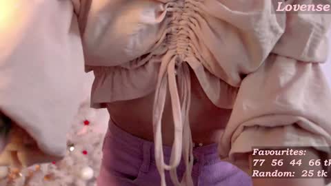 Snapshot of kisskiss_muah chatting on 01-21-25, 02:15 Kate  online show from 01-21-25, 02:15