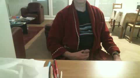 Snapshot of kisslog1 chatting on 12-01-24, 05:24 kisslog1 online show from 12-01-24, 05:24