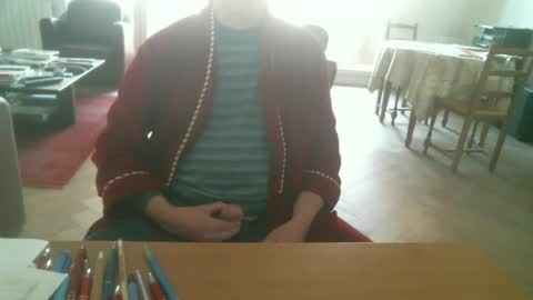 Snapshot of kisslog1 chatting on 11-11-25, 09:20 kisslog1 online show from 11-11-25, 09:20