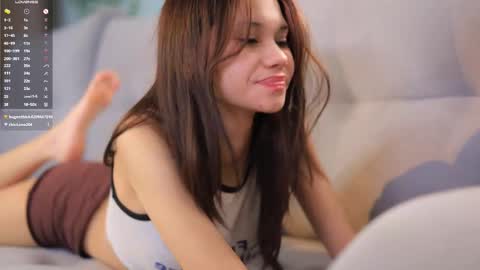 Snapshot of kissmesloww chatting on 02-18-26, 04:14 Snezhana online show from 02-18-26, 04:14