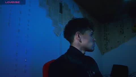 Snapshot of kisstarxxx chatting on 09-16-25, 03:07 Helena and Brad online show from 09-16-25, 03:07