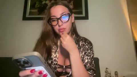 Kit kata online show from 02-25-26, 08:07