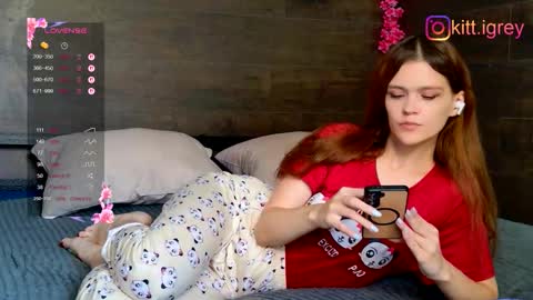 kitigrey online show from 10-08-25, 11:19