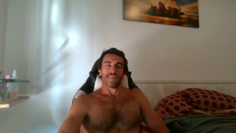 Snapshot of kitosssss chatting on 01-06-26, 08:23 Steve Cocks online show from 01-06-26, 08:23