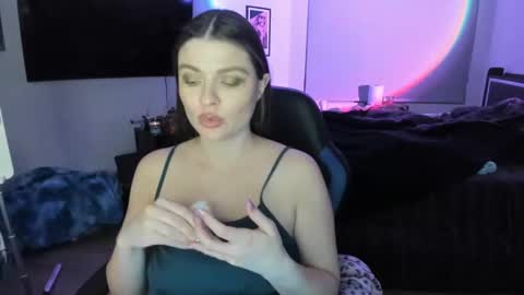 Serina Chan online show from 01-28-25, 09:19