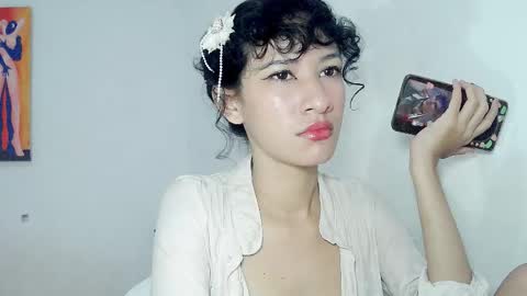 Snapshot of kitten_punches02 chatting on 11-22-25, 02:43 kitten_punches02 online show from 11-22-25, 02:43