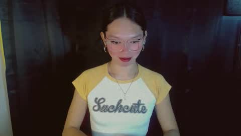 Snapshot of kitteylovesyou chatting on 09-28-25, 05:24 KITTY online show from 09-28-25, 05:24