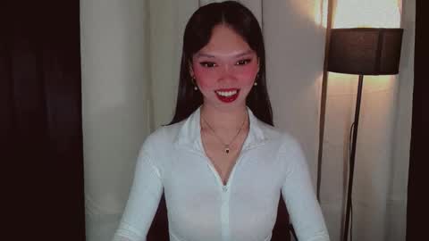 Snapshot of kitteylovesyou chatting on 10-03-25, 08:50 KITTY online show from 10-03-25, 08:50