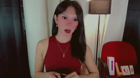 Snapshot of kitteylovesyou chatting on 11-07-25, 09:48 KITTY online show from 11-07-25, 09:48