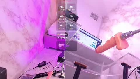 Kittie  online show from 01-10-26, 04:58