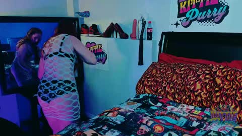 Kittie Purry online show from 01-05-25, 04:58