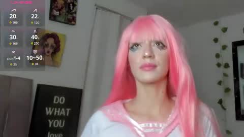 Snapshot of kitty__black__ chatting on 07-23-26, 09:02 KITTY online show from 07-23-26, 09:02