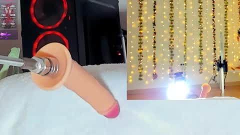 Kitty online show from 10-24-25, 10:22