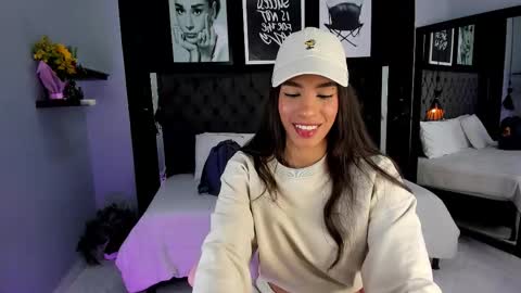 Kitty online show from 09-24-25, 10:29