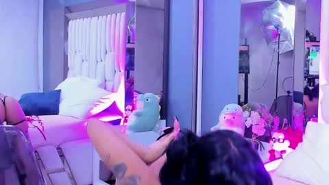 kitty online show from 02-25-25, 01:41