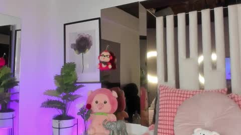 kitty online show from 10-02-25, 09:33