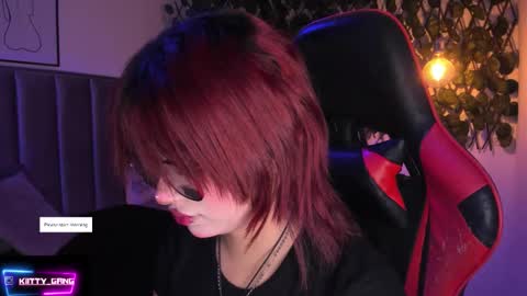 Camila online show from 11-06-25, 02:12