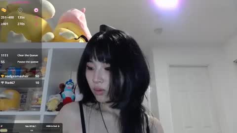 Snapshot of kitty_krush chatting on 09-13-25, 01:38 Kitty online show from 09-13-25, 01:38