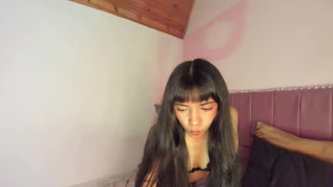 kitty_kryss online show from 10-01-25, 03:18