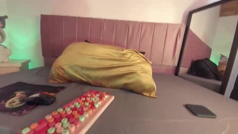 kitty_kryss online show from 10-02-25, 02:46