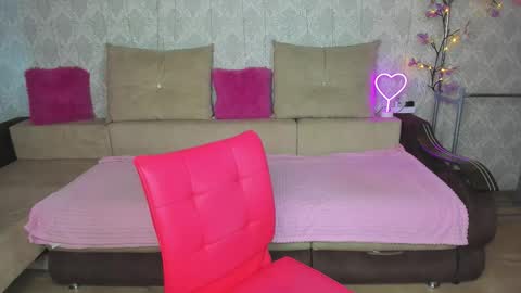 kitty mila online show from 11-02-25, 07:22