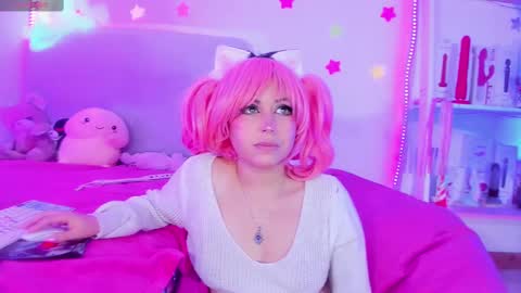 Snapshot of kitty_parker chatting on 03-07-25, 11:40 online show from 03-07-25, 11:40