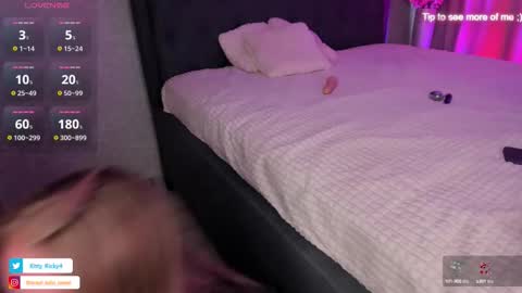 Kelsi and Ricky online show from 09-12-25, 08:36