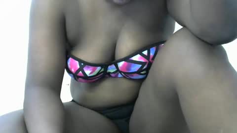 Snapshot of kitty_super chatting on 12-30-24, 05:26 kitty_super online show from 12-30-24, 05:26