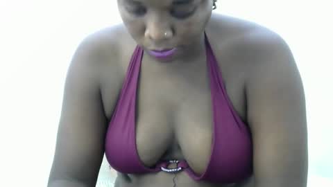 Snapshot of kitty_super chatting on 02-17-25, 09:46 kitty_super online show from 02-17-25, 09:46