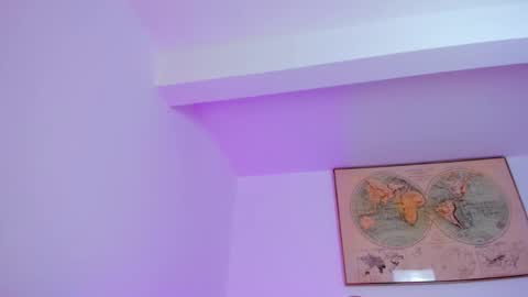 Snapshot of kitty_sweeety_ chatting on 01-05-26, 05:27 K I T T Y online show from 01-05-26, 05:27