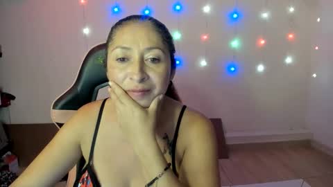 violet online show from 12-30-24, 04:20