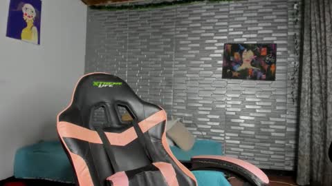 violet online show from 04-01-26, 02:34