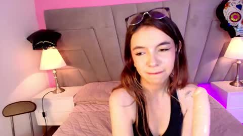 Kitty online show from 10-24-25, 01:18