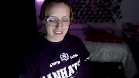 Snapshot of kittykalor chatting on 02-14-26, 03:47 --. .- -. .-- online show from 02-14-26, 03:47