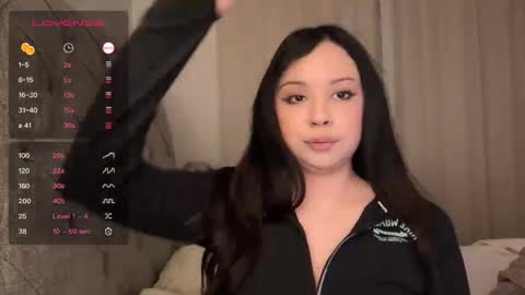 Snapshot of kittymia8 chatting on 01-15-25, 09:56 mia online show from 01-15-25, 09:56