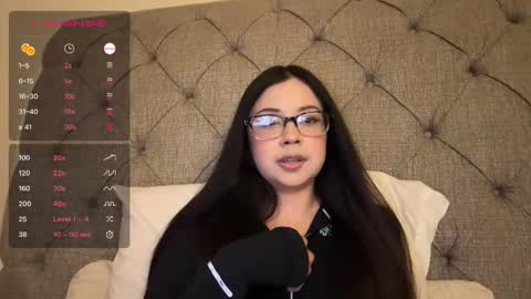 Snapshot of kittymia8 chatting on 01-26-25, 05:56 mia online show from 01-26-25, 05:56