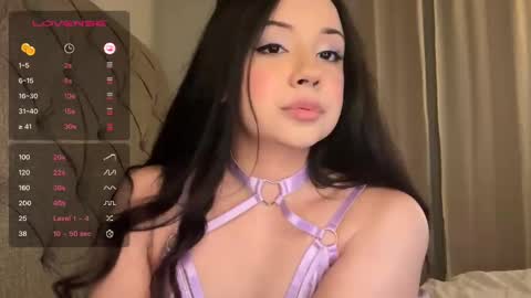 Snapshot of kittymia8 chatting on 02-15-25, 06:12 mia online show from 02-15-25, 06:12