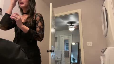 Snapshot of kittypurr79 chatting on 10-02-25, 03:35 kittypurr79 online show from 10-02-25, 03:35